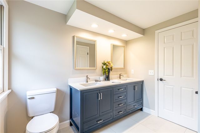 3 Hidden Mdw, Penfield, NY 14526