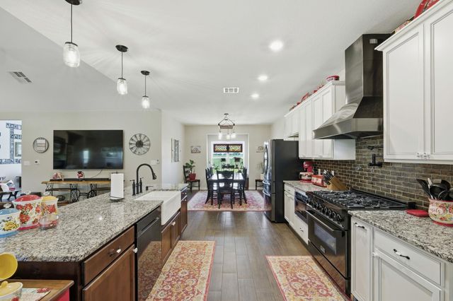 450 County Road 204, Liberty Hill, TX 78642