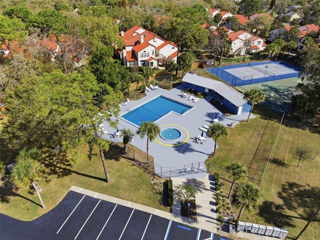 526 HEATHERTON VILLAGE, Altamonte Springs, FL 32714