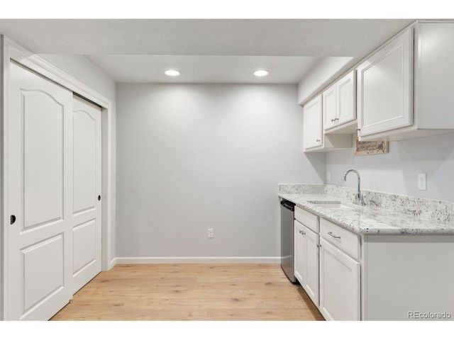 2058 Paradise Ridge Ct, Colorado Springs, CO 80921