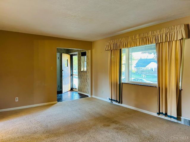 3038 Veazey Avenue, Cincinnati, OH 45238