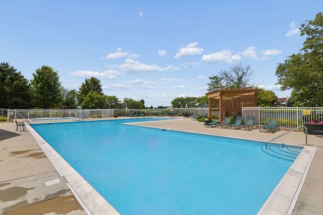 1905 Springside Drive, Plainfield, IL 60586