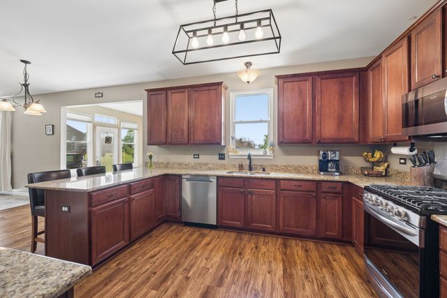 1905 Springside Drive, Plainfield, IL 60586