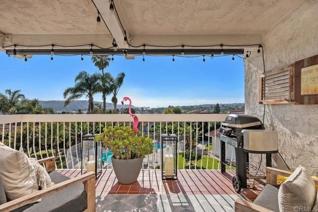 2327 Caringa Way 3, Carlsbad, CA 92009