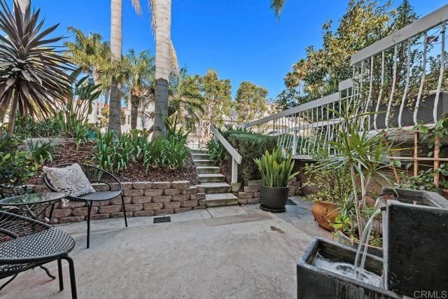 2327 Caringa Way 3, Carlsbad, CA 92009