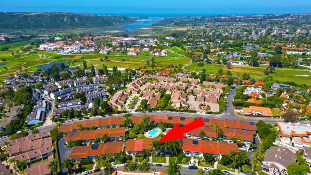 2327 Caringa Way 3, Carlsbad, CA 92009