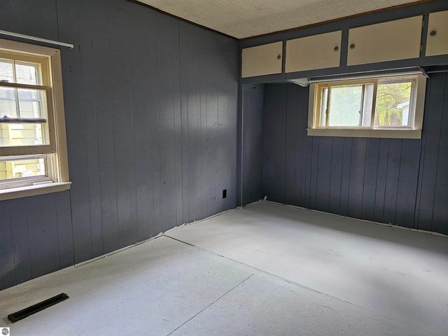 4733 Zella Drive, Hale, MI 48739