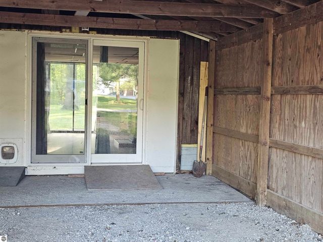 4733 Zella Drive, Hale, MI 48739