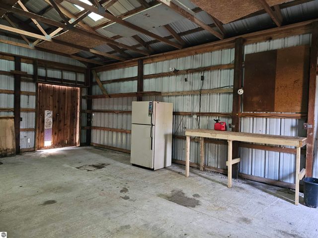 4733 Zella Drive, Hale, MI 48739