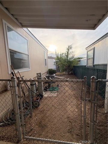 8450 G Avenue 57, Hesperia, CA 92345