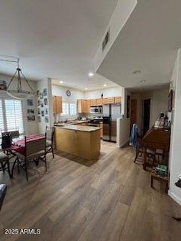 14000 N 94TH Street 1200, Scottsdale, AZ 85260