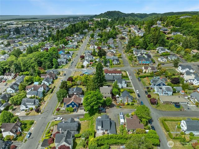 908 N Jeffries Street, Aberdeen, WA 98520