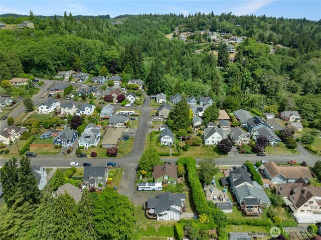 908 N Jeffries Street, Aberdeen, WA 98520