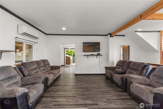 908 N Jeffries Street, Aberdeen, WA 98520