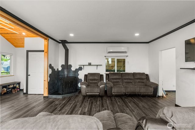 908 N Jeffries Street, Aberdeen, WA 98520