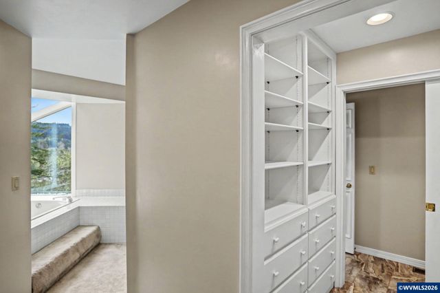 3622 El Dorado Lp S, Salem, OR 97302