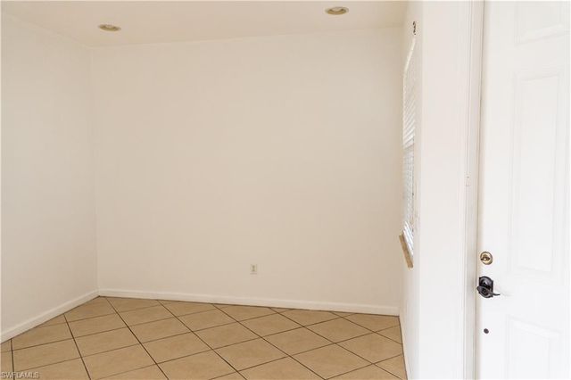 7029 Ambrosia LN 604, Naples, FL 34119