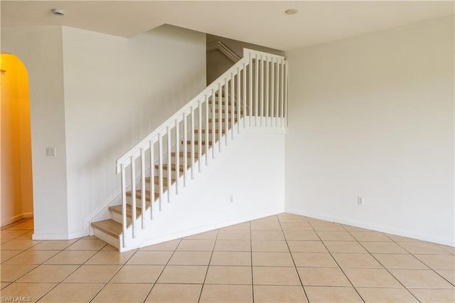 7029 Ambrosia LN 604, Naples, FL 34119