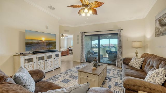 5537 PALMER CIRCLE 201, Bradenton, FL 34211