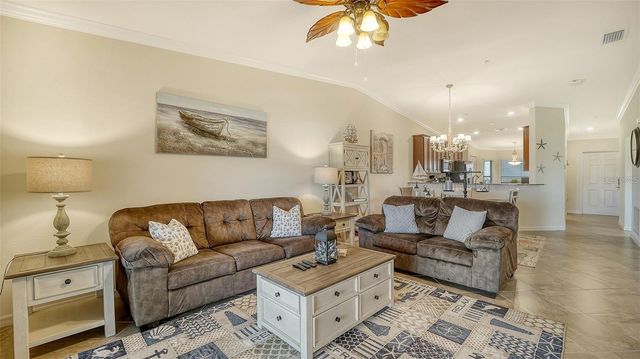 5537 PALMER CIRCLE 201, Bradenton, FL 34211