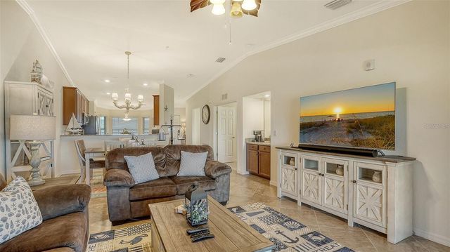 5537 PALMER CIRCLE 201, Bradenton, FL 34211