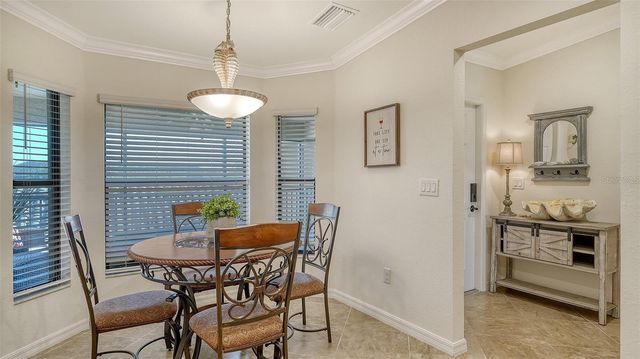 5537 PALMER CIRCLE 201, Bradenton, FL 34211