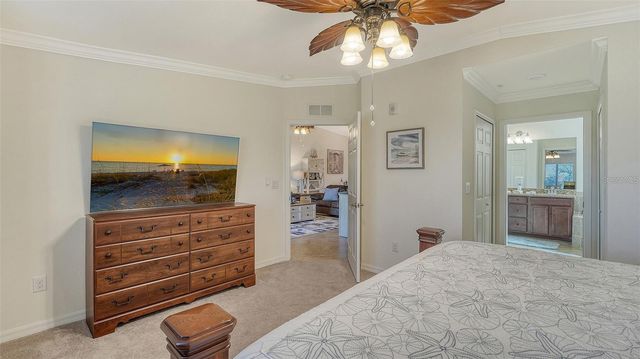 5537 PALMER CIRCLE 201, Bradenton, FL 34211