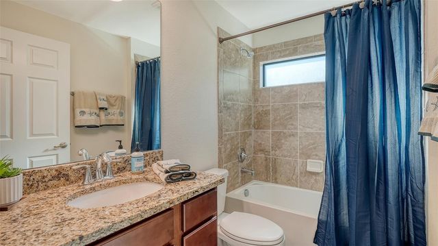 5537 PALMER CIRCLE 201, Bradenton, FL 34211