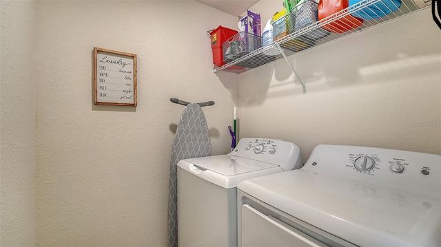 5537 PALMER CIRCLE 201, Bradenton, FL 34211