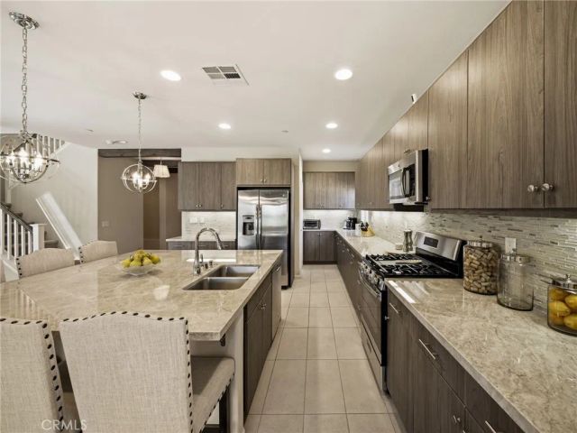 29508 Village Parkway Lp, Lake Elsinore, CA 92530
