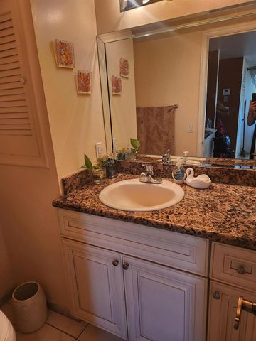 811 S Hollybrook Drive S 206, Pembroke Pines, FL 33025