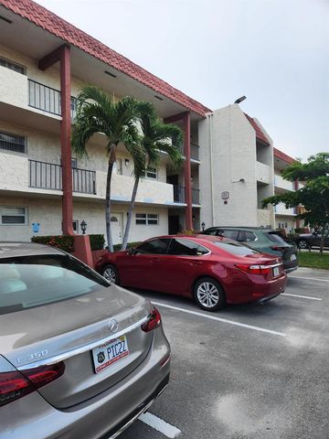 811 S Hollybrook Drive S 206, Pembroke Pines, FL 33025