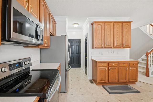 400 Kyle Court, Fayetteville, GA 30215
