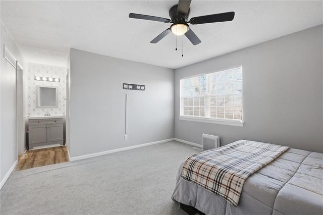 6614 E 128th Street, Grandview, MO 64030