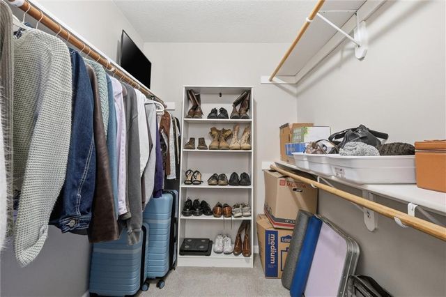 6614 E 128th Street, Grandview, MO 64030