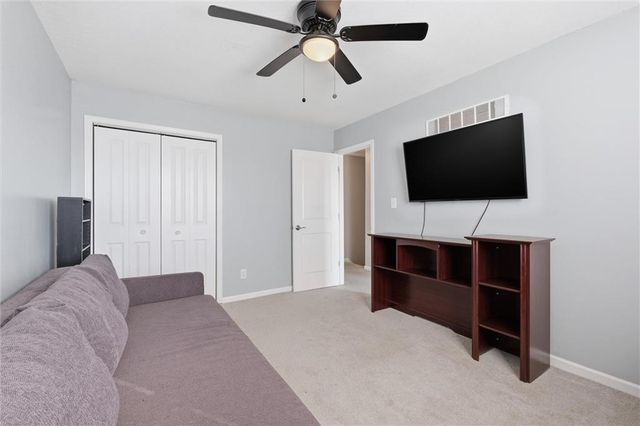 6614 E 128th Street, Grandview, MO 64030