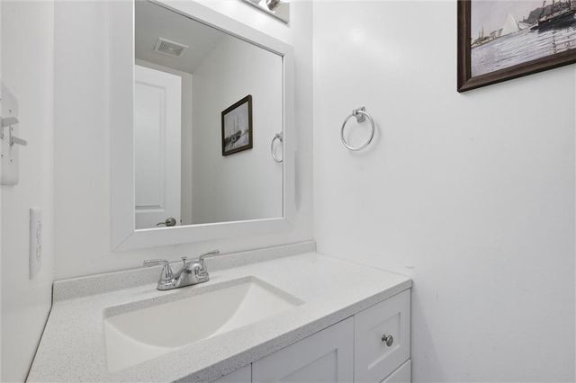 6614 E 128th Street, Grandview, MO 64030