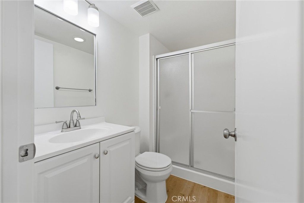 Image 13 of property listing at 2850 Minford Street, Lancaster, CA 93536