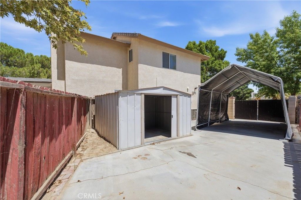 Image 19 of property listing at 2850 Minford Street, Lancaster, CA 93536