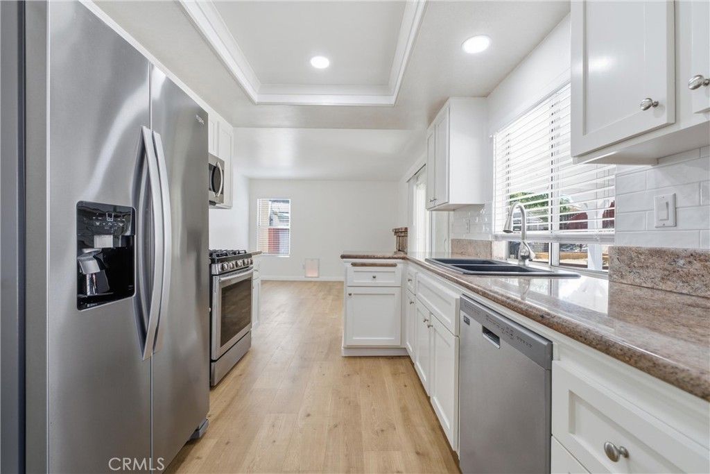 Image 6 of property listing at 2850 Minford Street, Lancaster, CA 93536