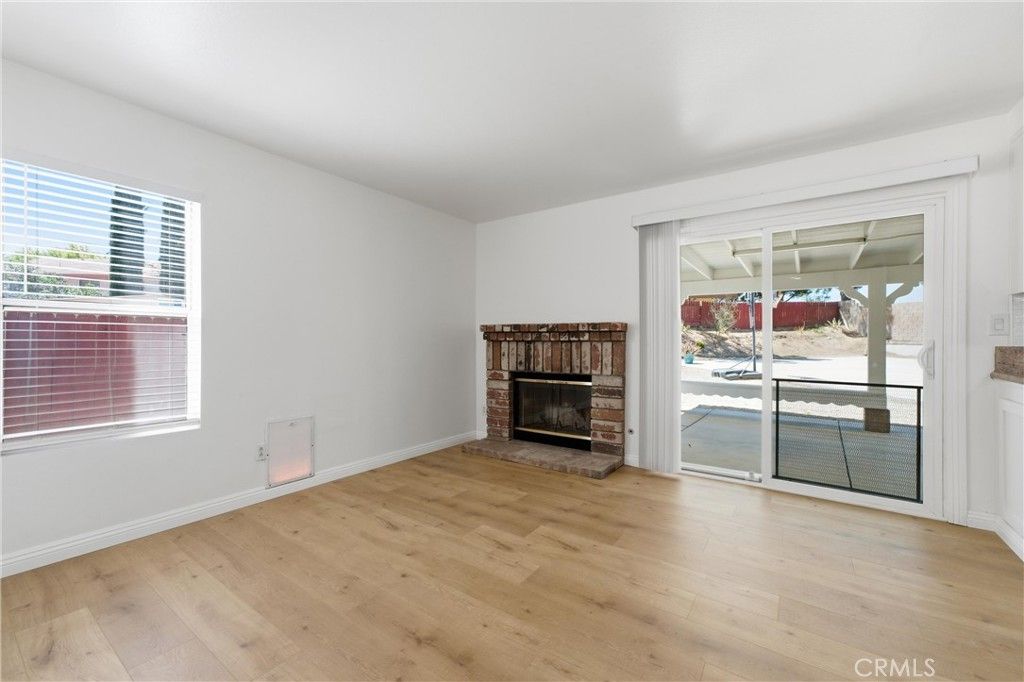 Image 8 of property listing at 2850 Minford Street, Lancaster, CA 93536