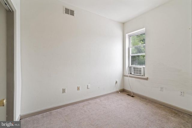 2116 N CARLISLE ST, Philadelphia, PA 19121