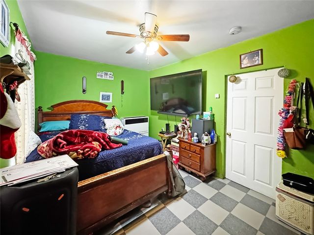 348 W Vernon Avenue, Los Angeles, CA 90037