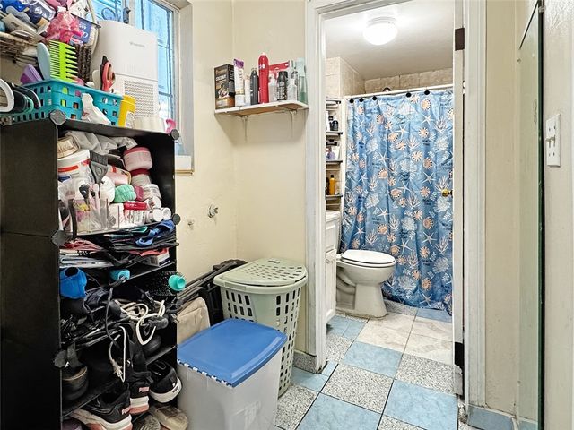 348 W Vernon Avenue, Los Angeles, CA 90037