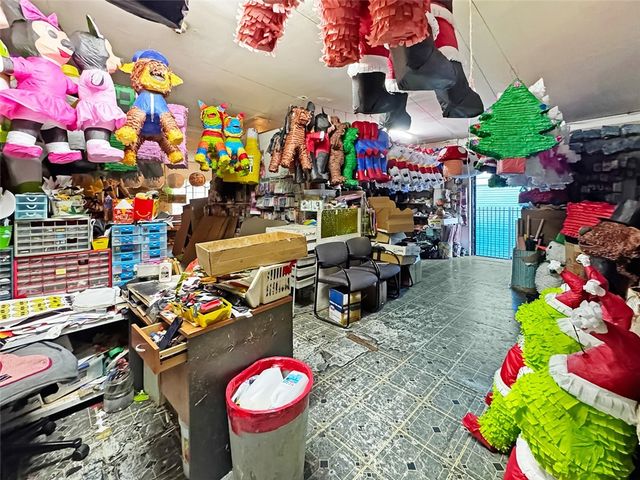 348 W Vernon Avenue, Los Angeles, CA 90037