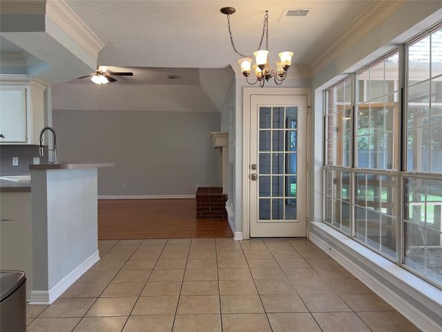 1800 Carriage Run W Run W, Conroe, TX 77384