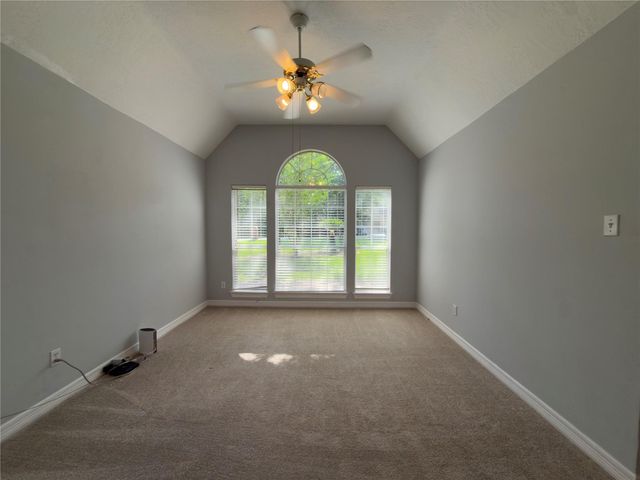 1800 Carriage Run W Run W, Conroe, TX 77384
