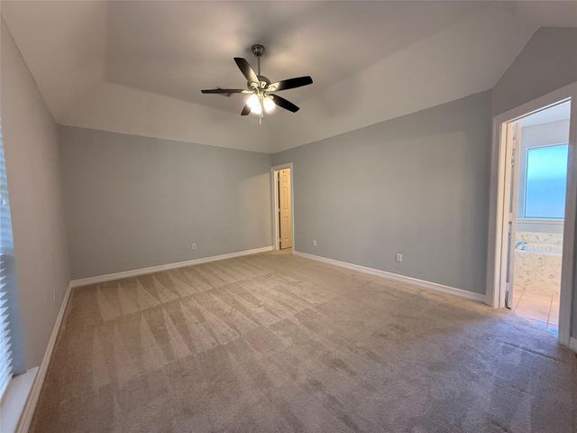 1800 Carriage Run W Run W, Conroe, TX 77384