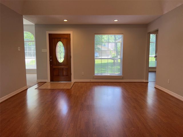 1800 Carriage Run W Run W, Conroe, TX 77384