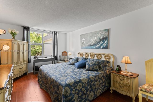 2998 NW 48th Terrace 424, Lauderdale Lakes, FL 33313